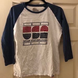 North Face 3/4 sleeve tee